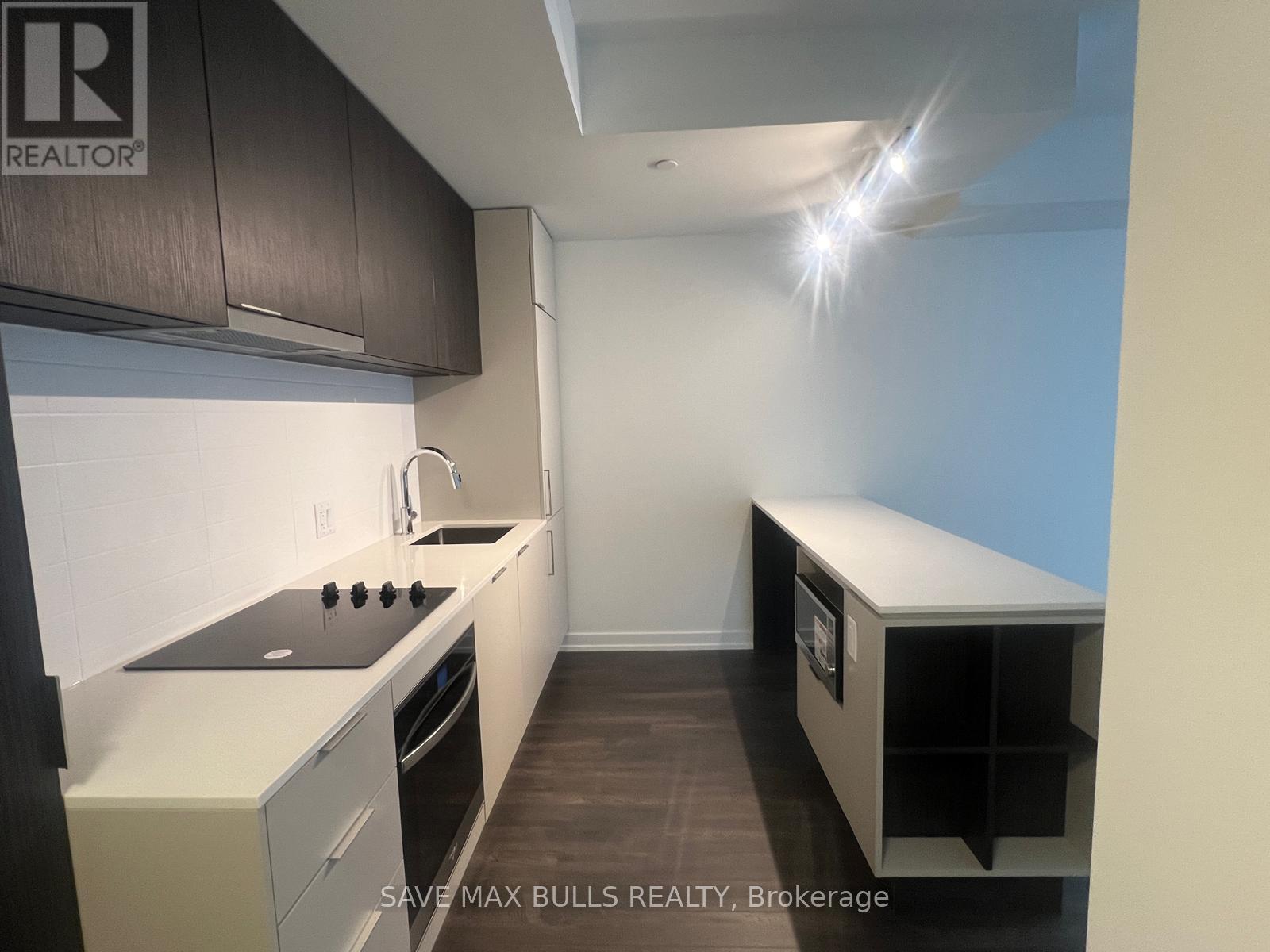 601 - 89 Church Street, Toronto, Ontario  M5C 2G3 - Photo 6 - C12648890