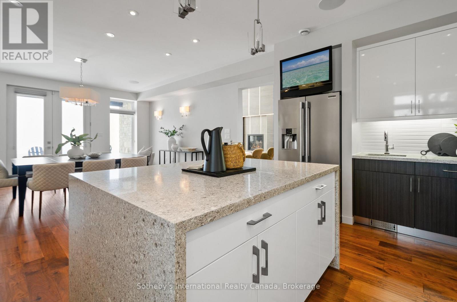 107 Maple Lane, Blue Mountains, Ontario  N0H 2E0 - Photo 40 - X12646980