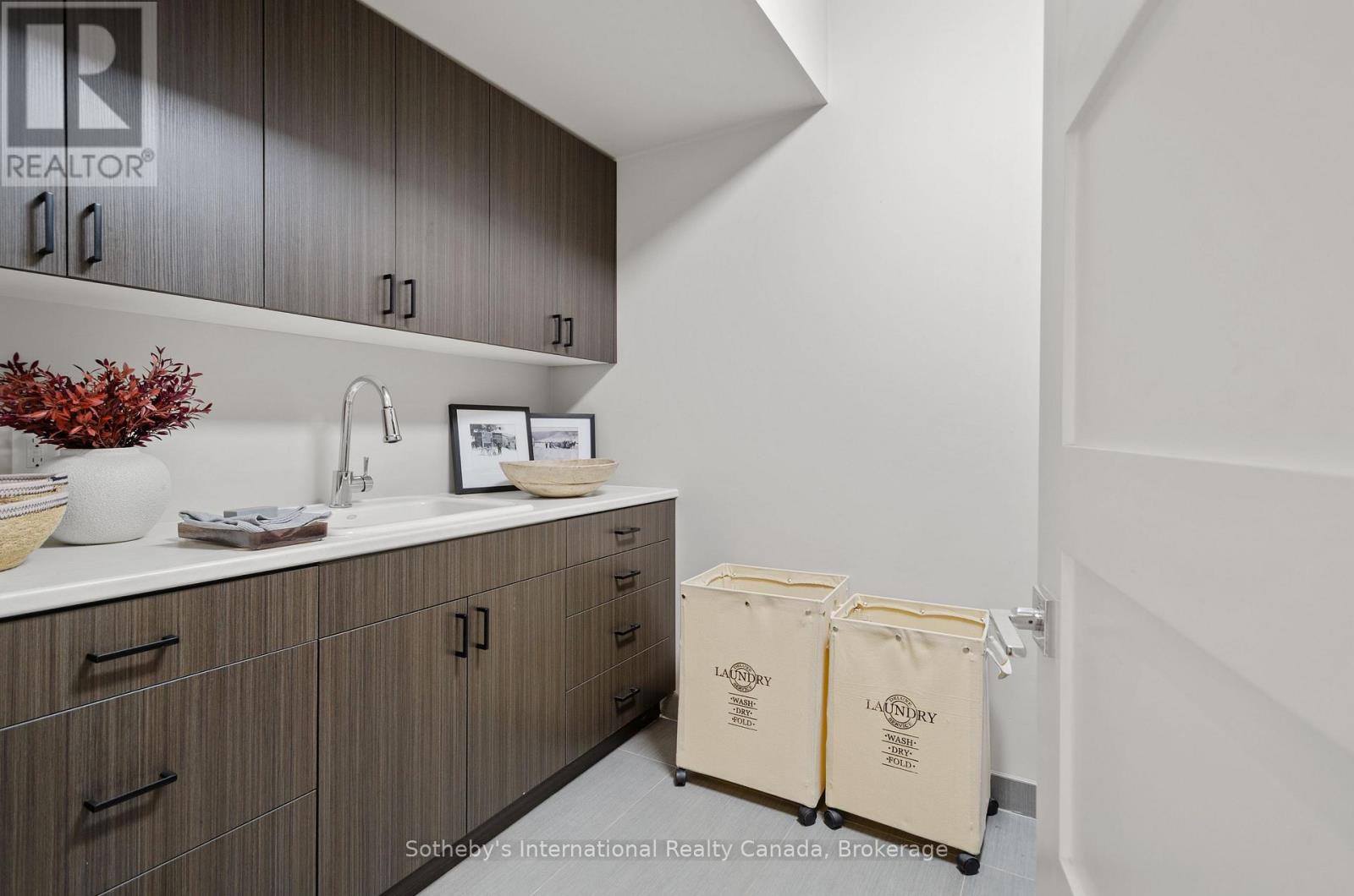 107 Maple Lane, Blue Mountains, Ontario  N0H 2E0 - Photo 42 - X12646980