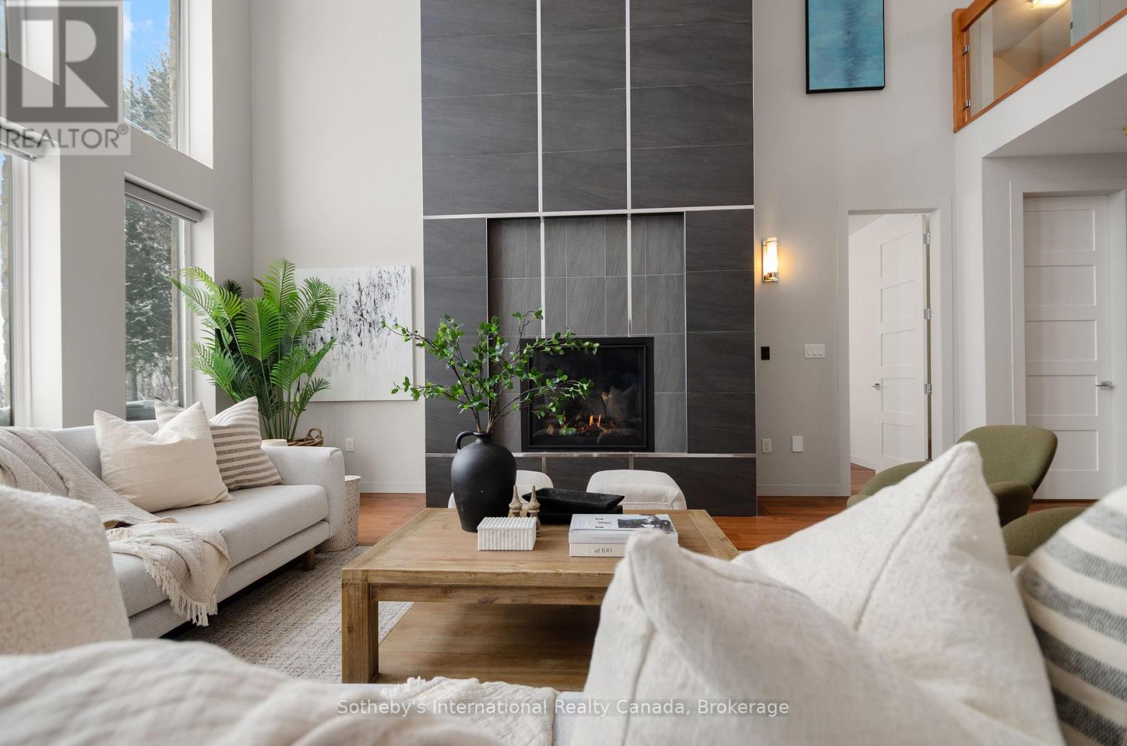 107 Maple Lane, Blue Mountains, Ontario  N0H 2E0 - Photo 7 - X12646980