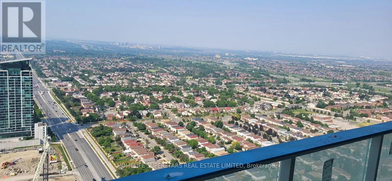 1912 - 448 Burnhamthorpe Road W, Mississauga, Ontario  L5B 0M3 - Photo 4 - W12648870