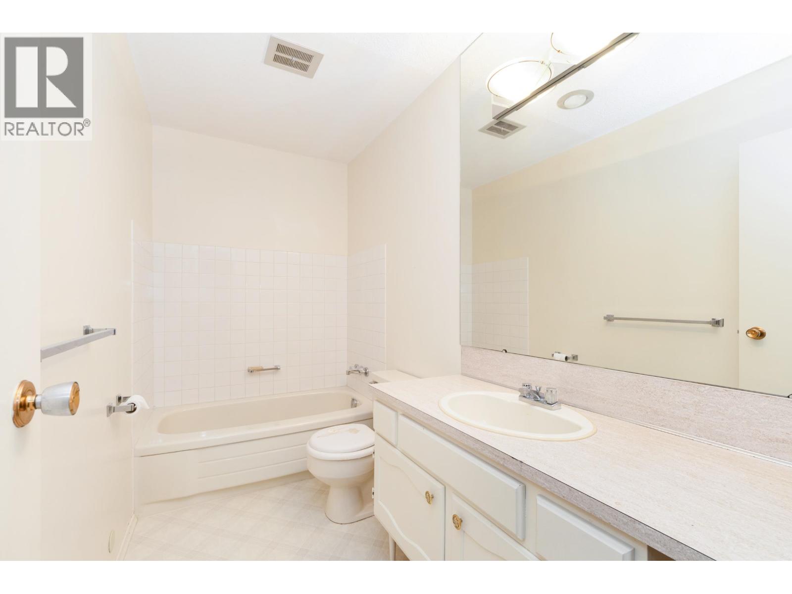 5 7327 Montecito Drive, Burnaby, British Columbia  V5A 1R2 - Photo 16 - R3074881