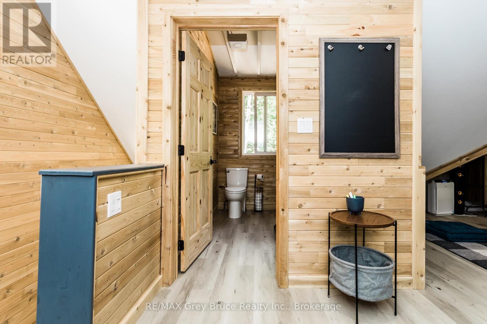 102 Cape Chin North Road N, Northern Bruce Peninsula, Ontario  N0H 1W0 - Photo 25 - X12639528