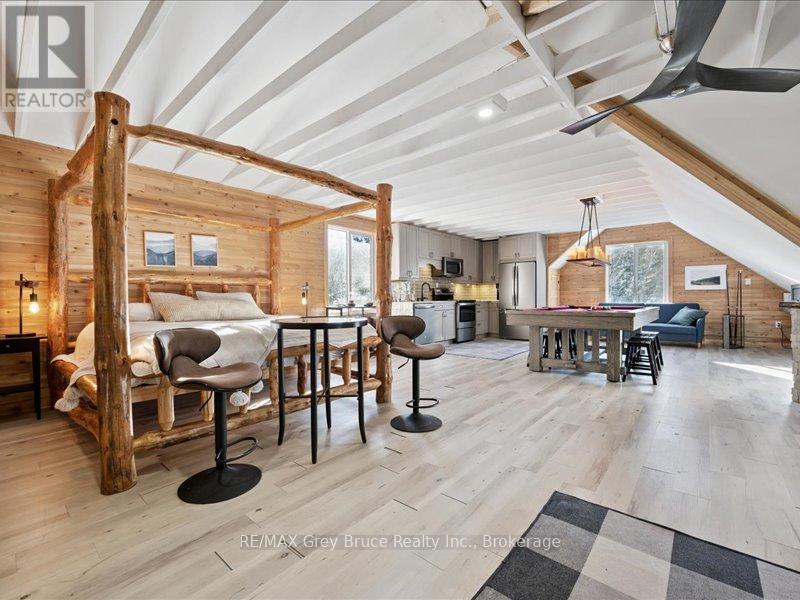 102 Cape Chin North Road N, Northern Bruce Peninsula, Ontario  N0H 1W0 - Photo 38 - X12639528