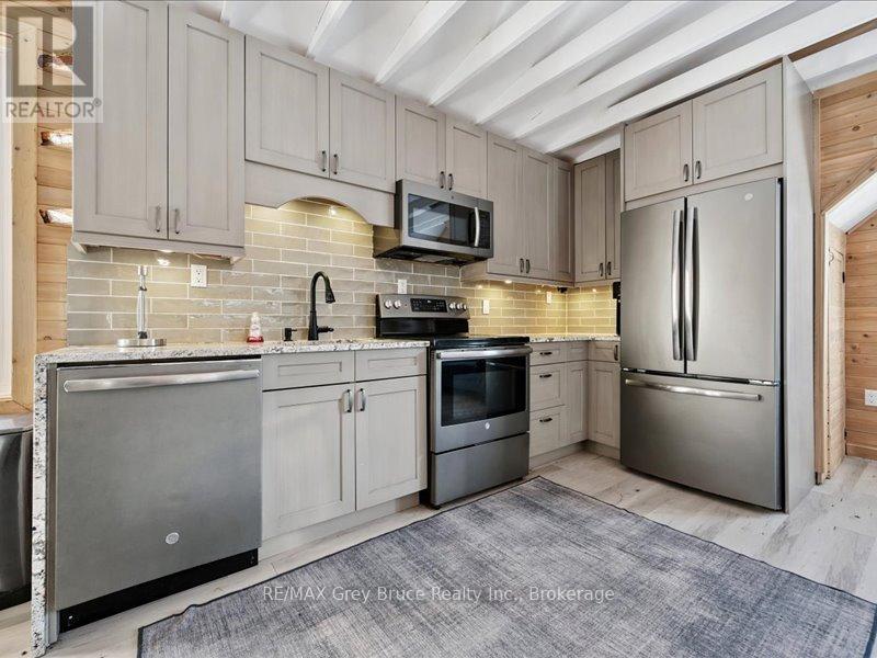 102 Cape Chin North Road N, Northern Bruce Peninsula, Ontario  N0H 1W0 - Photo 40 - X12639528