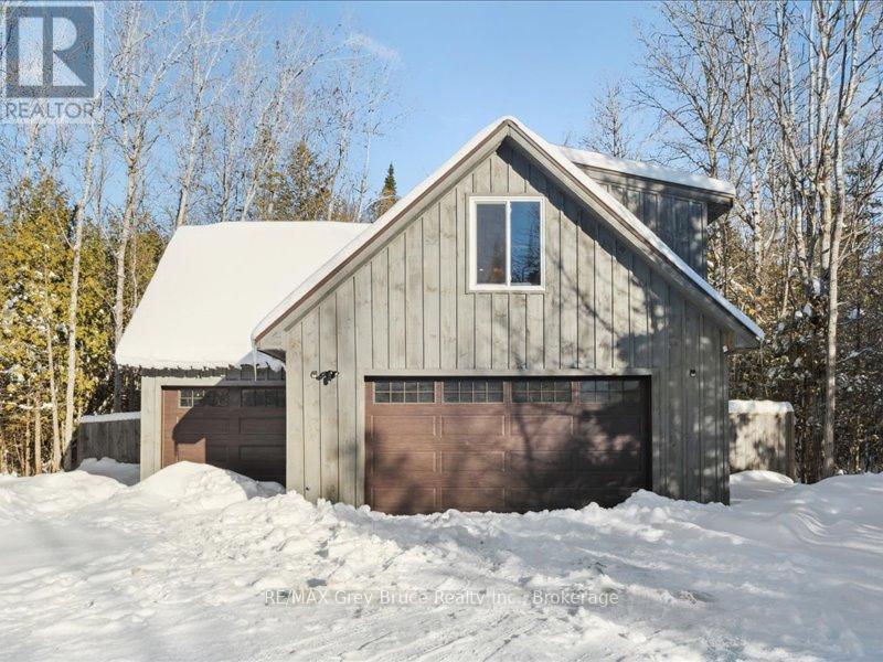 102 Cape Chin North Road N, Northern Bruce Peninsula, Ontario  N0H 1W0 - Photo 48 - X12639528