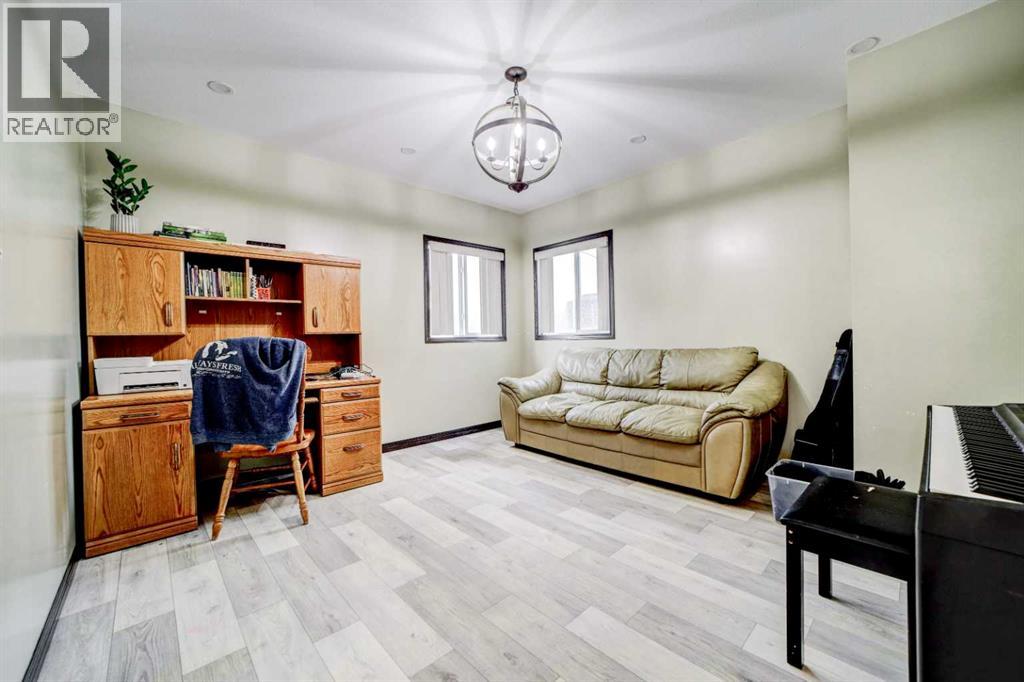 116 4 Avenue E, Bow Island, Alberta  T0K 0G0 - Photo 19 - A2275826