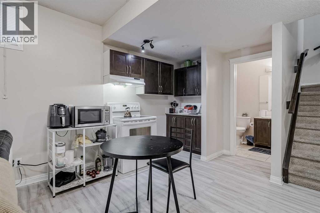 206 Pantego View Nw, Calgary, Alberta  T3K 0N7 - Photo 40 - A2275633