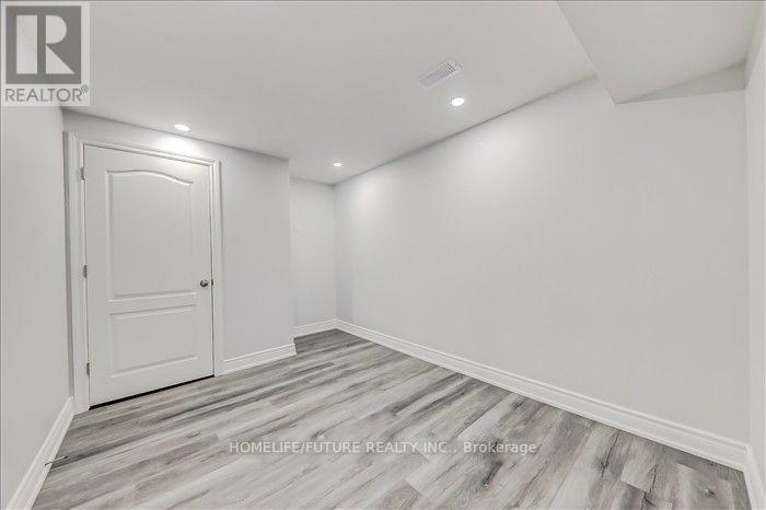 Bsmt - 84 Darren Avenue, Whitby, Ontario  L1R 0B4 - Photo 7 - E12648944