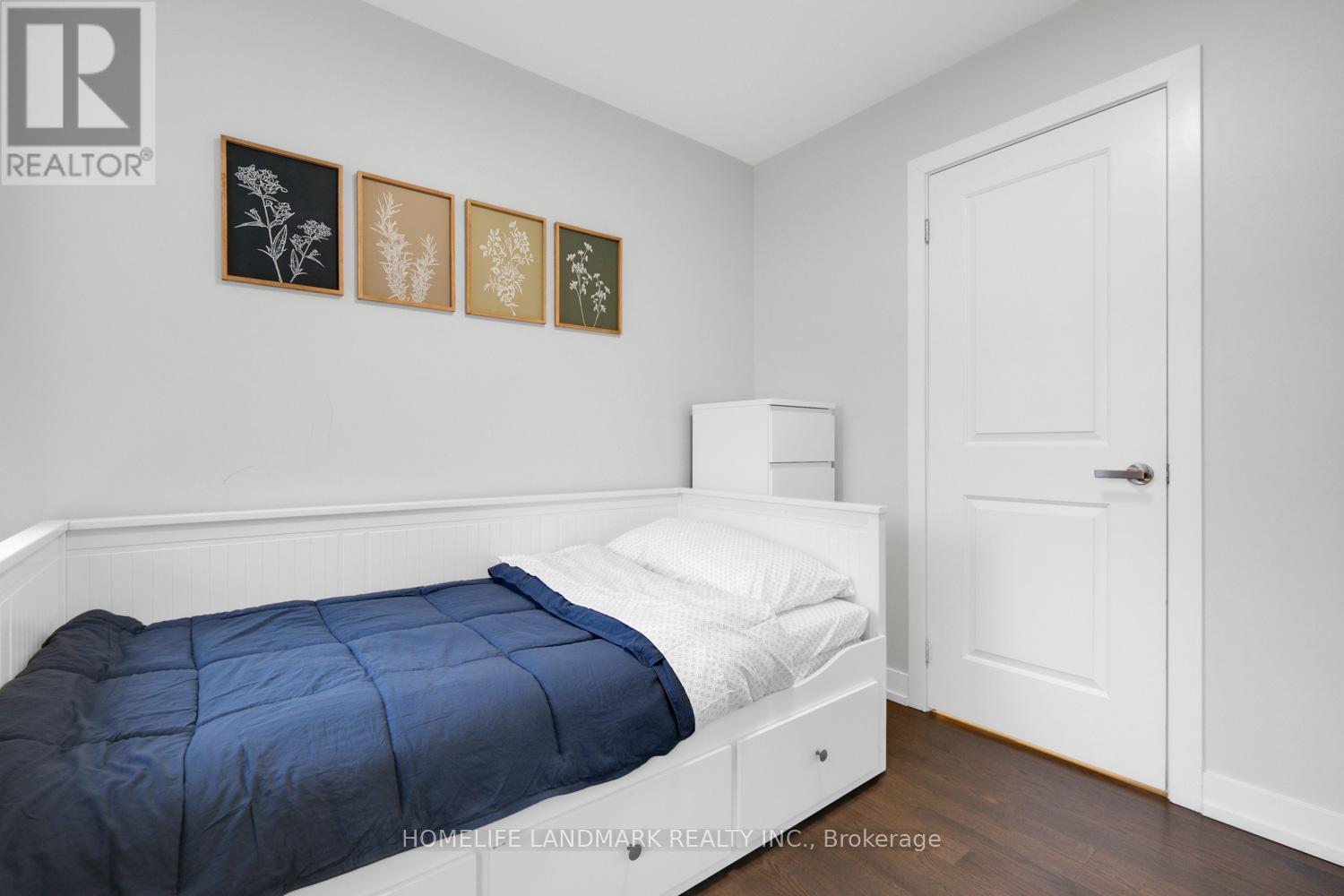 217 Salterton Circle, Vaughan, Ontario  L6A 4Z2 - Photo 24 - N12648946