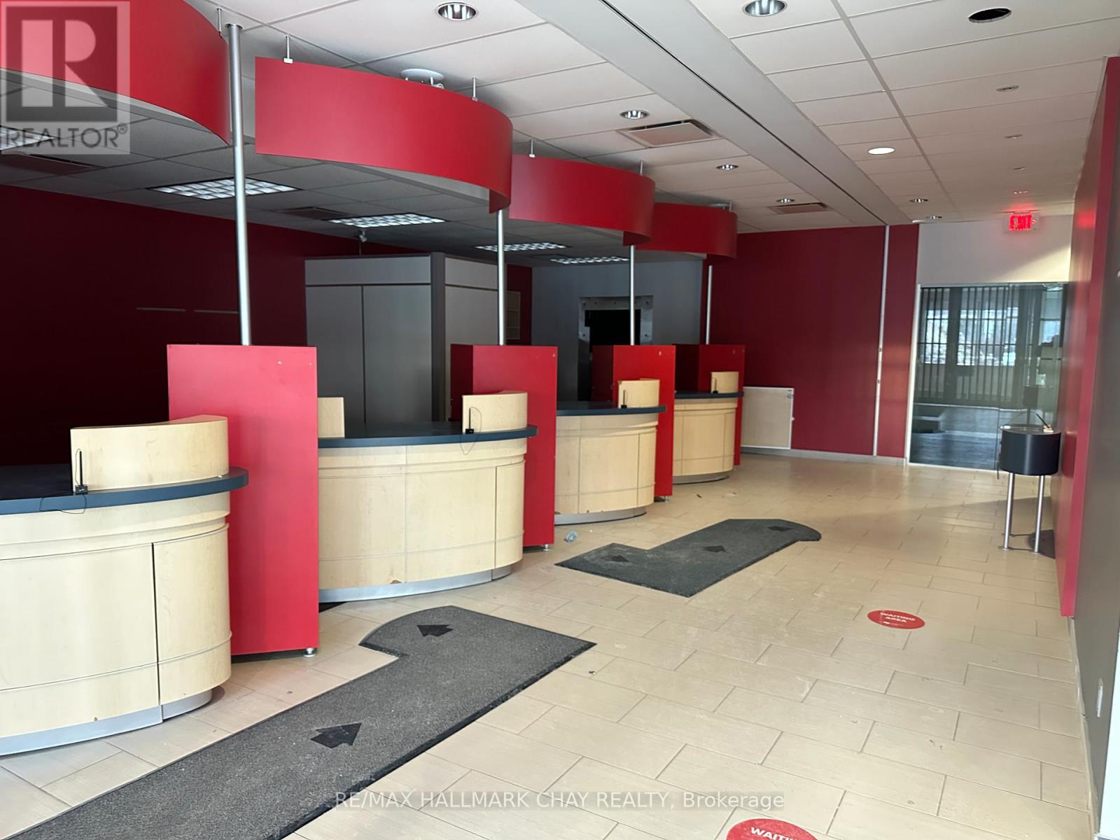 9281 93 Highway, Midland, Ontario  L4R 4K4 - Photo 4 - S12648962