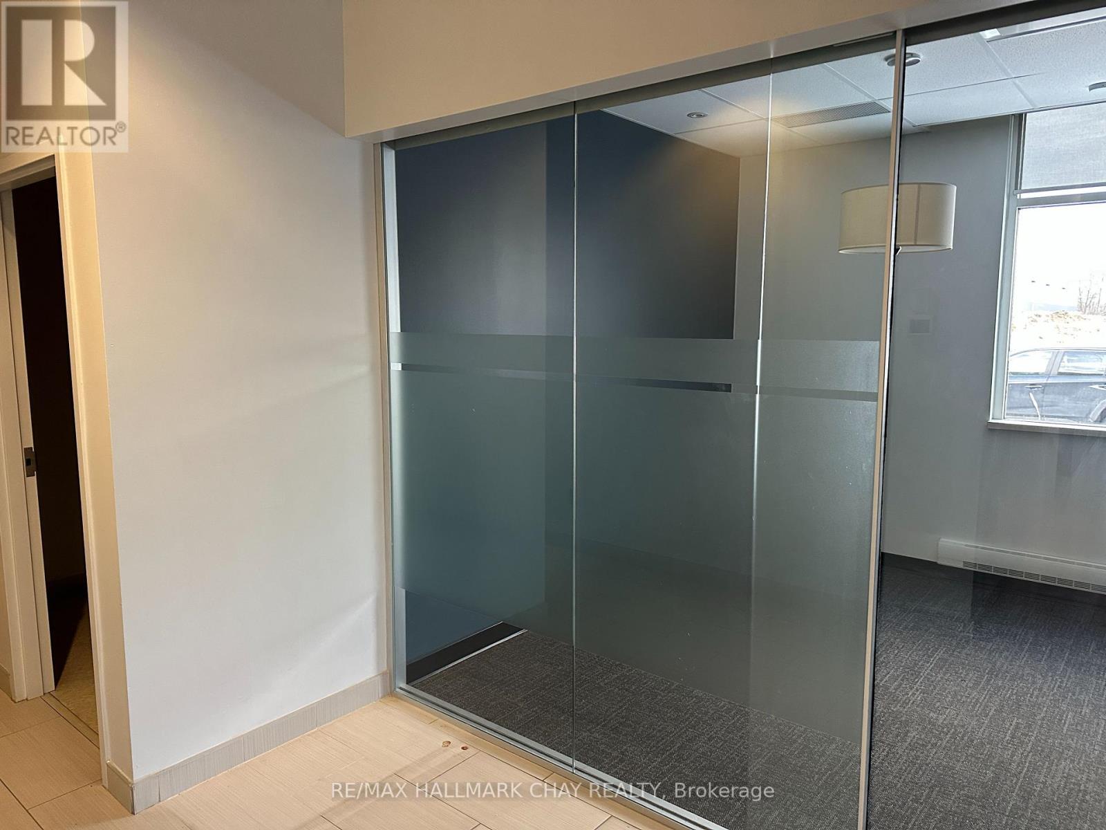 9281 93 Highway, Midland, Ontario  L4R 4K4 - Photo 6 - S12648962