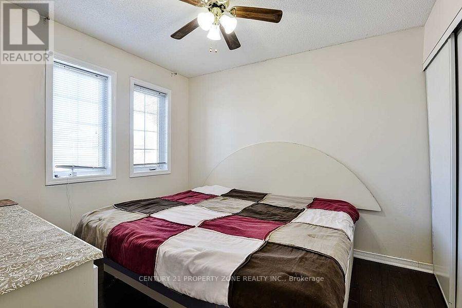 84 Tideland Drive, Brampton, Ontario  L7A 2W1 - Photo 10 - W12648924