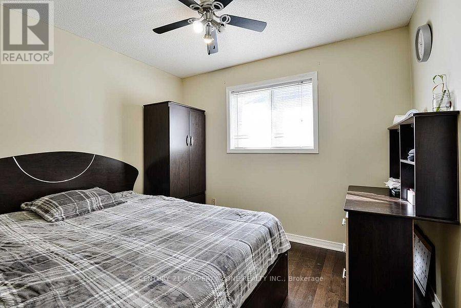 84 Tideland Drive, Brampton, Ontario  L7A 2W1 - Photo 11 - W12648924