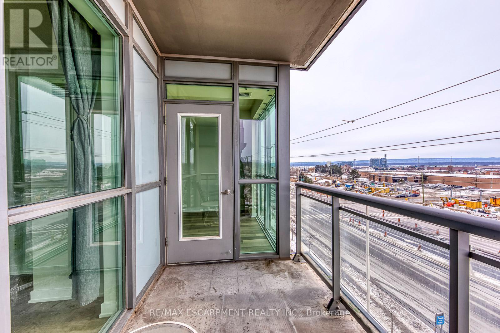 105 - 1135 Cooke Boulevard, Burlington, Ontario  L7T 0C3 - Photo 14 - W12648934