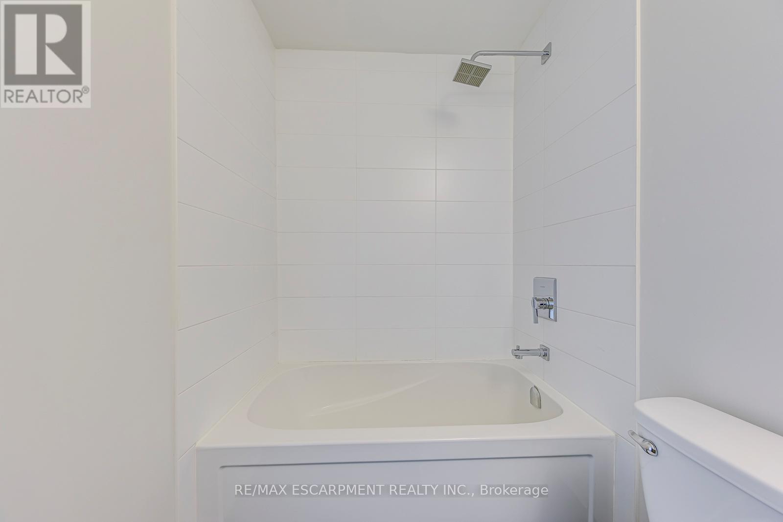 105 - 1135 Cooke Boulevard, Burlington, Ontario  L7T 0C3 - Photo 19 - W12648934