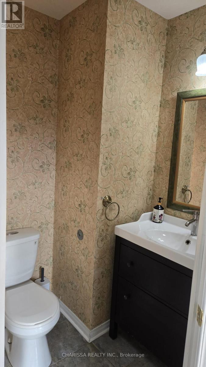 116 Benziger Lane, Hamilton, Ontario  L8E 6G5 - Photo 8 - X12648916