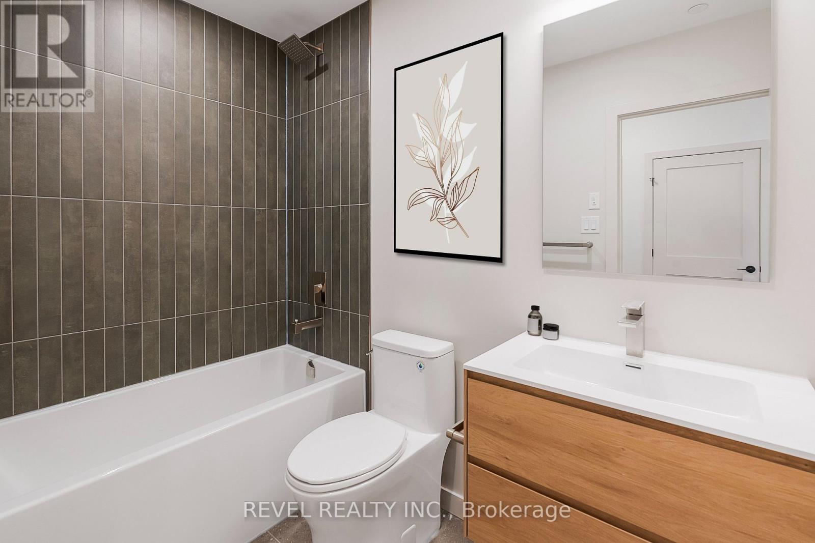 203 - 4390 Hillview Drive, Lincoln, Ontario  L0R 1B8 - Photo 3 - X12648918