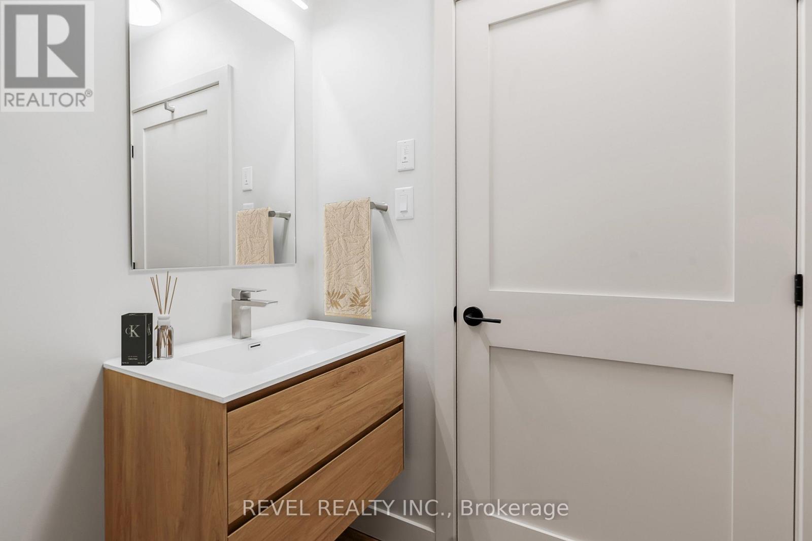 204 - 4390 Hillview Drive, Lincoln, Ontario  L0R 1B1 - Photo 6 - X12648932