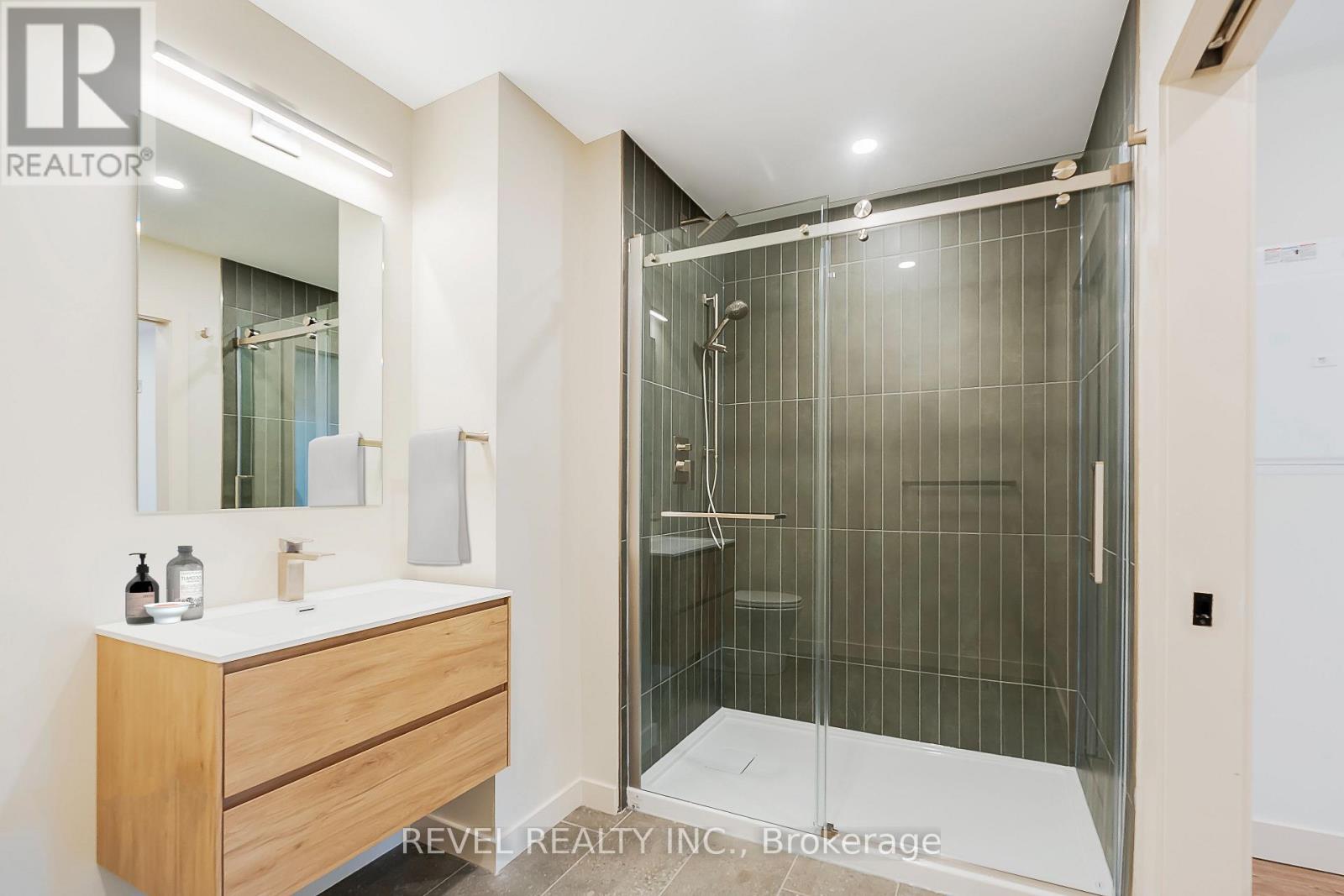 204 - 4390 Hillview Drive, Lincoln, Ontario  L0R 1B1 - Photo 8 - X12648932