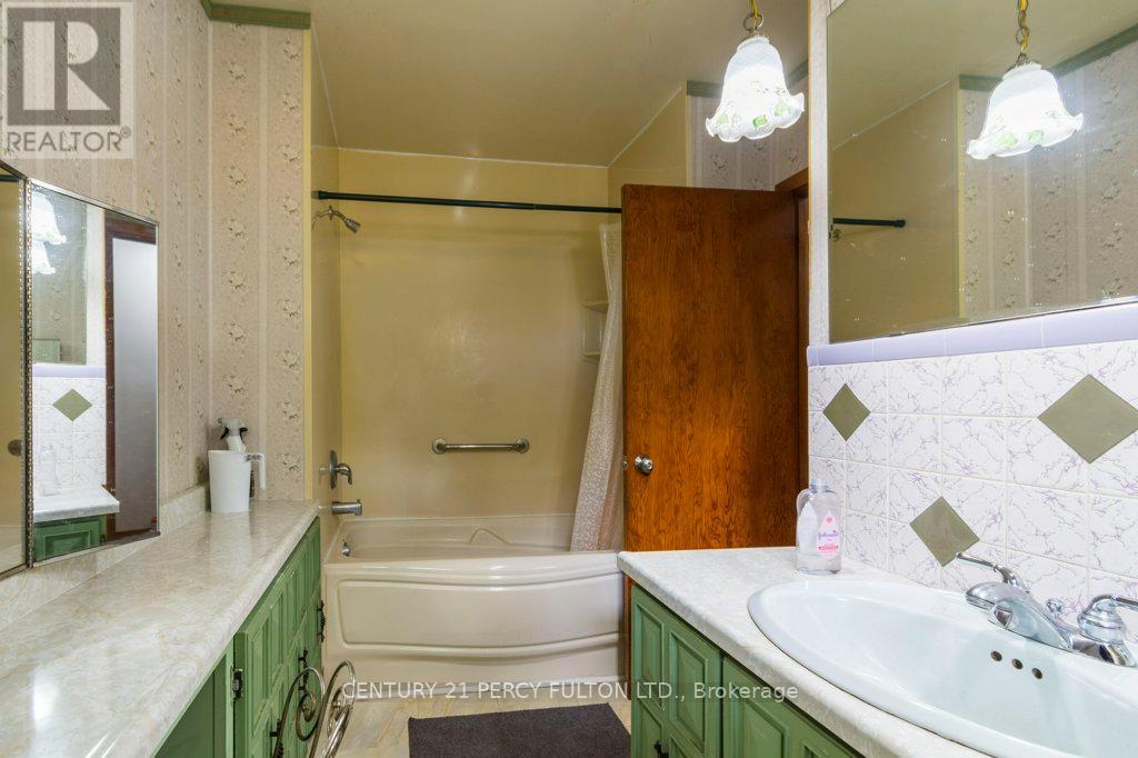 Main - 71 Prince Of Wales Drive, Belleville, Ontario  K8P 2T6 - Photo 18 - X12648954