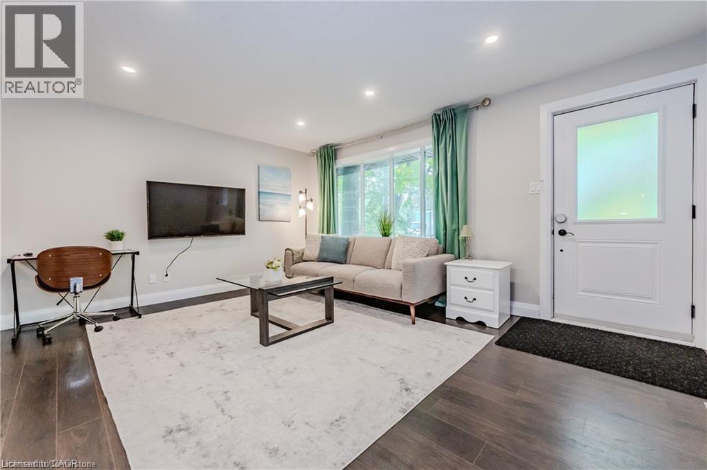 23 Mcdougall Road, Waterloo, Ontario  N2L 2W4 - Photo 5 - 40794921