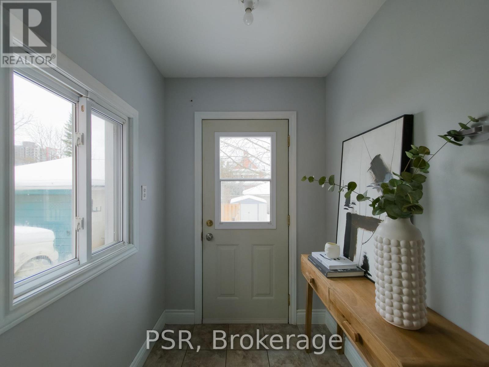58 Pandora Avenue N, Kitchener, Ontario  N2H 3C3 - Photo 25 - X12648972