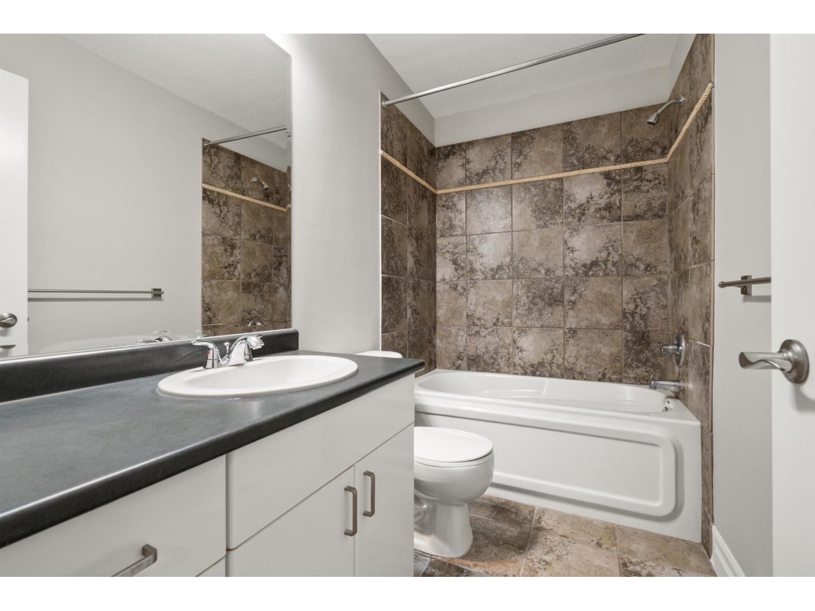 101c 45595 Tamihi Way, Garrison Crossing, Chilliwack, British Columbia  V2R 0G3 - Photo 27 - R3074288