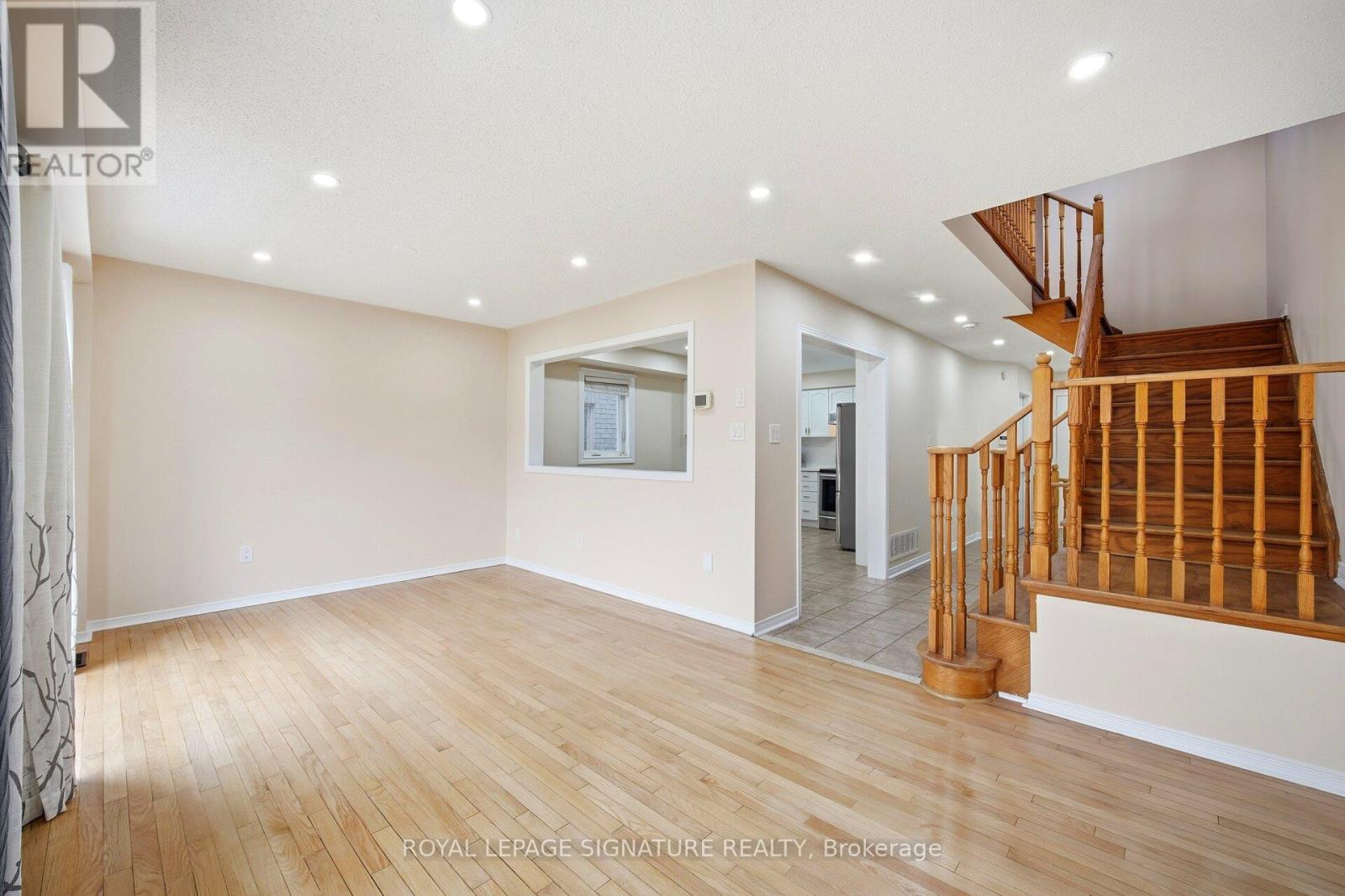 46 Loons Call Crescent, Brampton, Ontario  L6R 2G5 - Photo 21 - W12647964