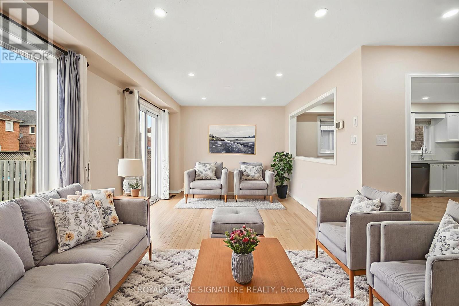 46 Loons Call Crescent, Brampton, Ontario  L6R 2G5 - Photo 9 - W12647964