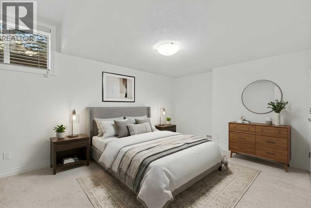 62 Discovery Vista Point Sw, Calgary, Alberta  T3H 5T1 - Photo 23 - A2275765