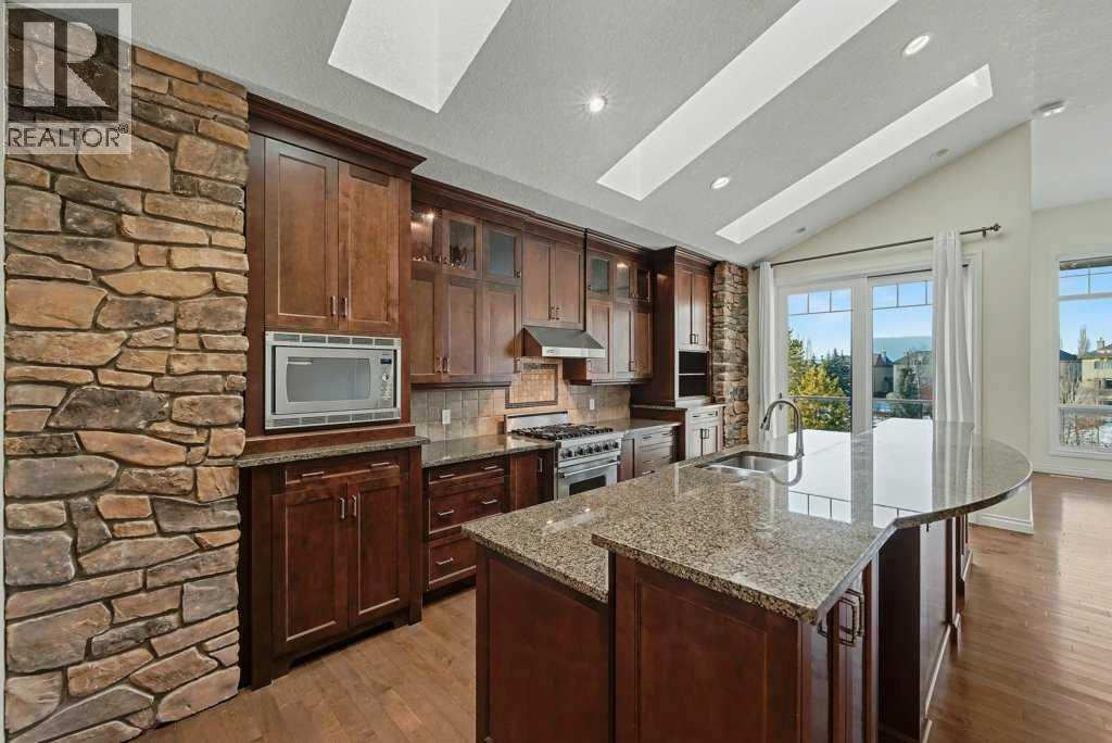 62 Discovery Vista Point Sw, Calgary, Alberta  T3H 5T1 - Photo 27 - A2275765