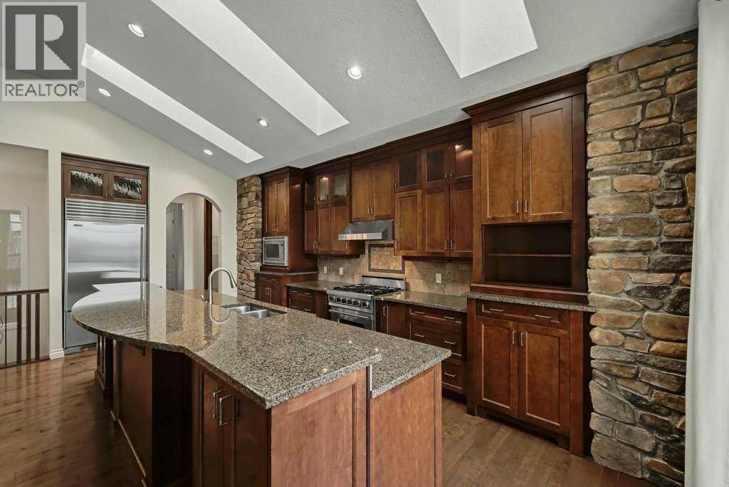 62 Discovery Vista Point Sw, Calgary, Alberta  T3H 5T1 - Photo 29 - A2275765