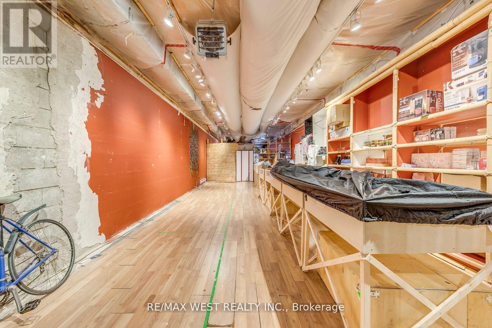 758 Bathurst Street, Toronto, Ontario  M5S 2R6 - Photo 14 - C12648986