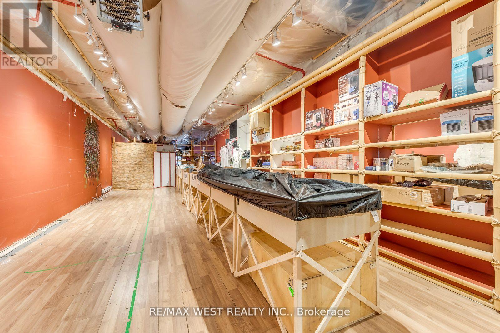 758 Bathurst Street, Toronto, Ontario  M5S 2R6 - Photo 15 - C12648986