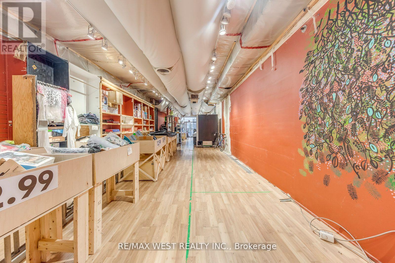 758 Bathurst Street, Toronto, Ontario  M5S 2R6 - Photo 16 - C12648986