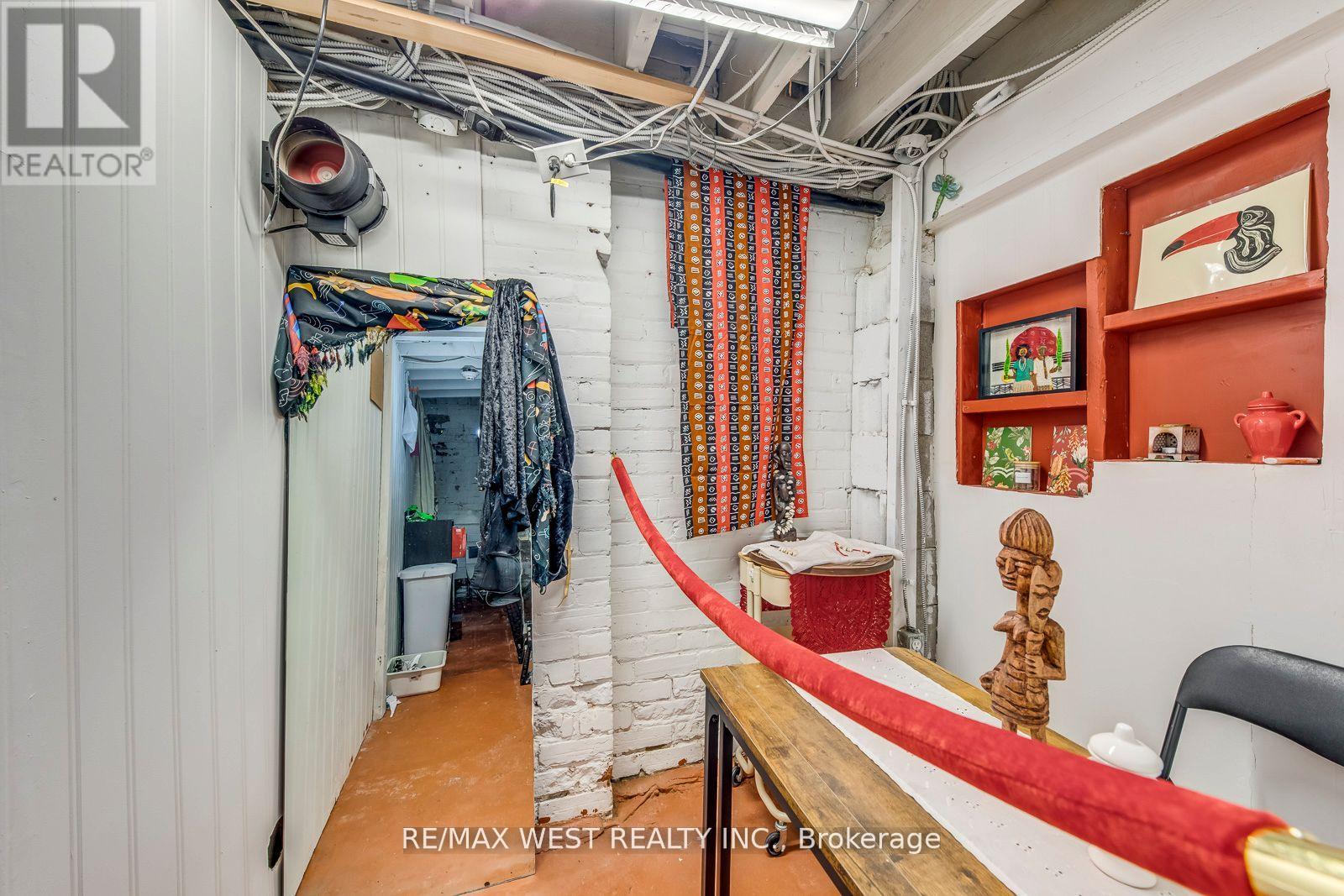 758 Bathurst Street, Toronto, Ontario  M5S 2R6 - Photo 26 - C12648986