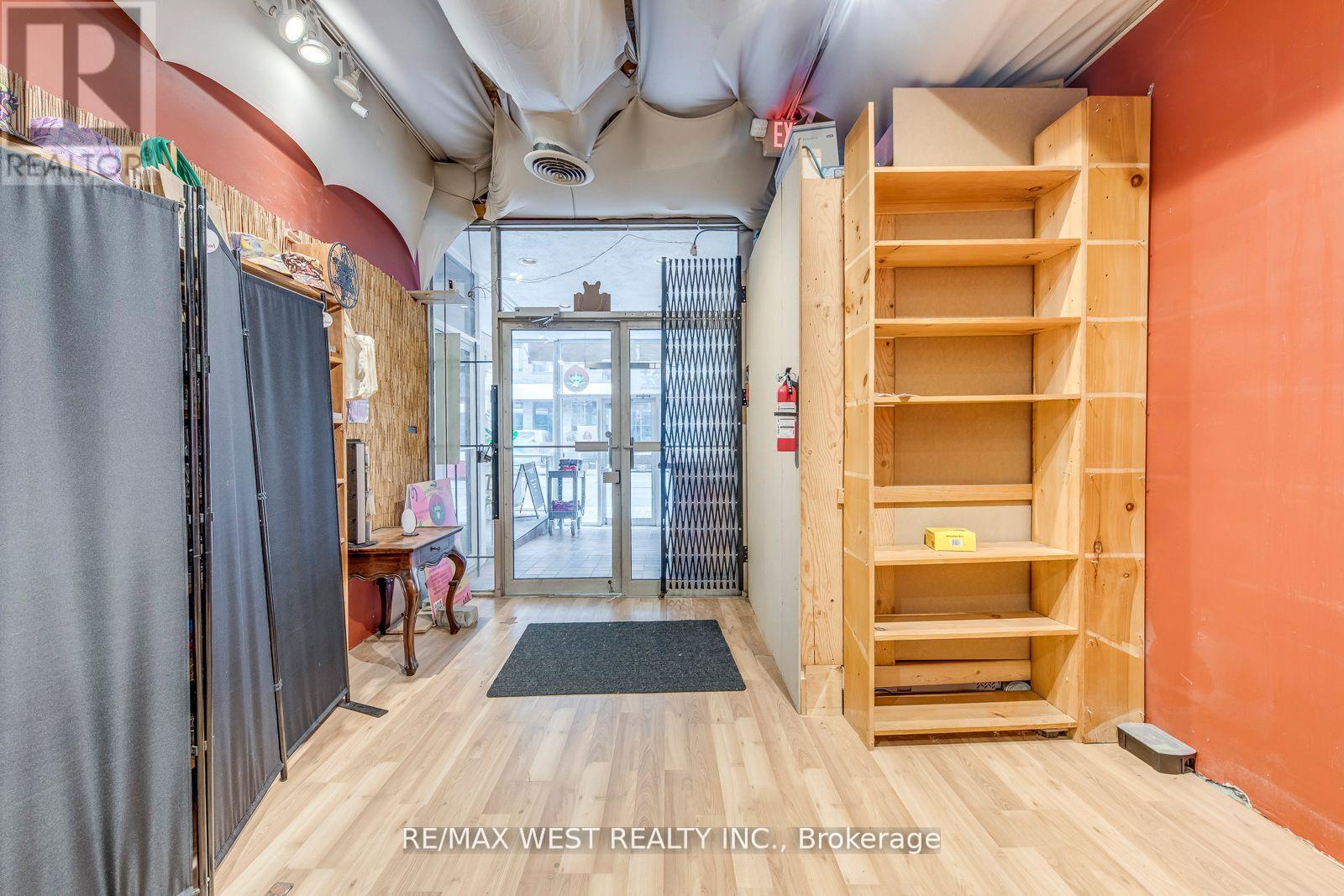 758 Bathurst Street, Toronto, Ontario  M5S 2R6 - Photo 7 - C12648986