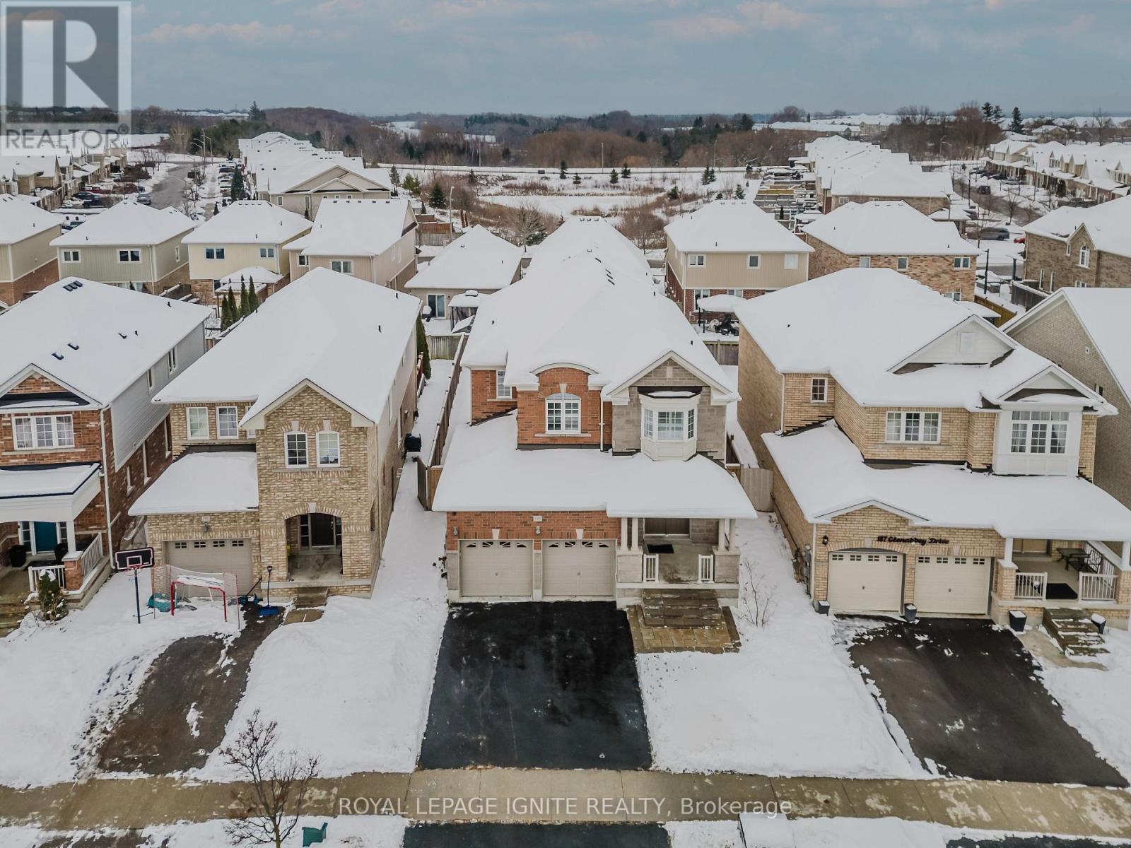 189 Glenabbey Drive, Clarington, Ontario  L1E 0C4 - Photo 3 - E12648974