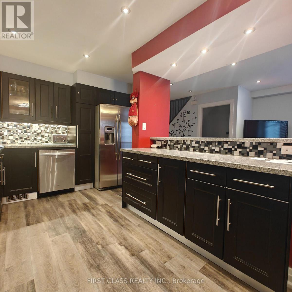 131 - 215 Mississauga Valley, Mississauga, Ontario  L5A 1Y7 - Photo 10 - W12648976