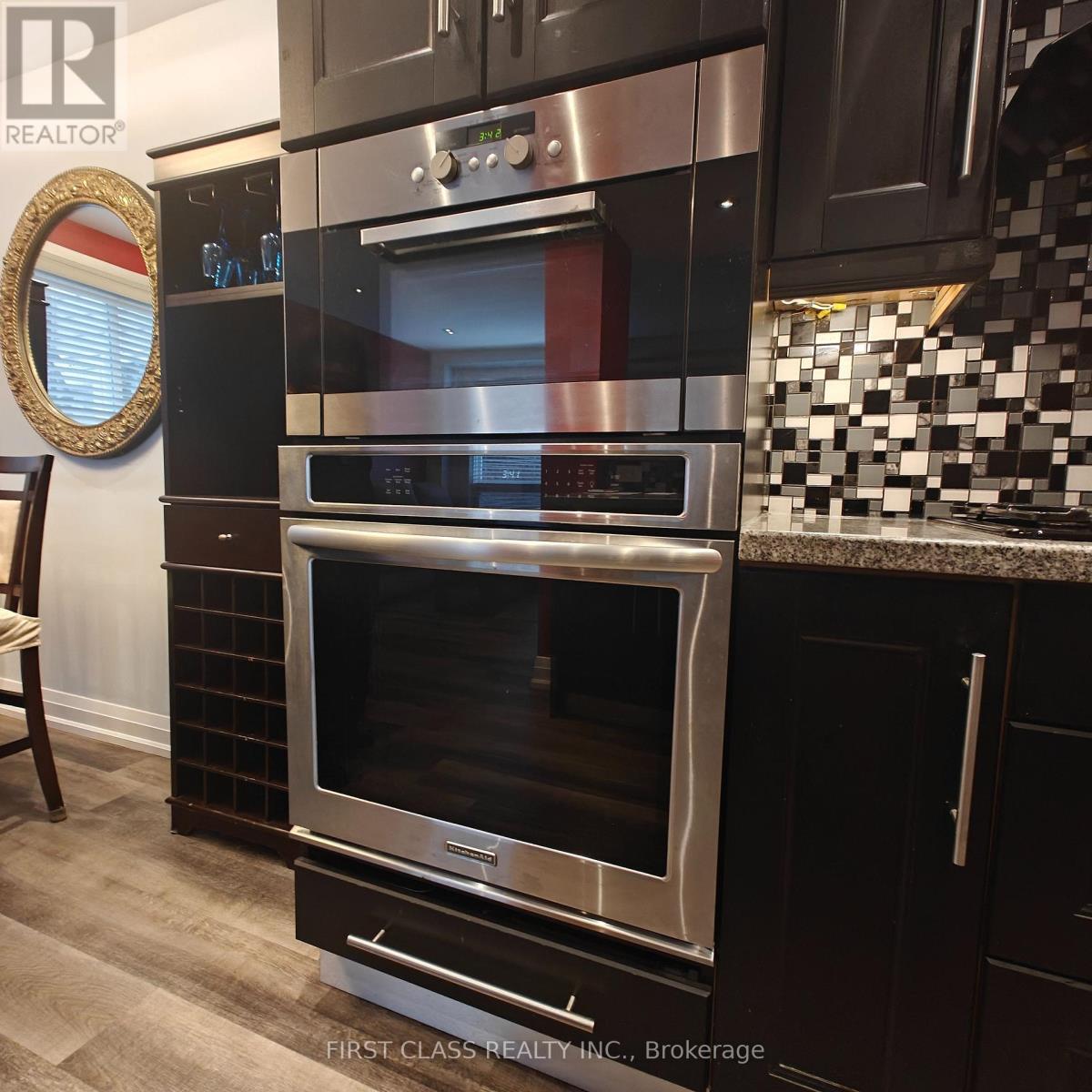 131 - 215 Mississauga Valley, Mississauga, Ontario  L5A 1Y7 - Photo 14 - W12648976