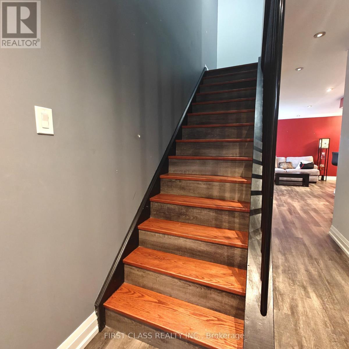 131 - 215 Mississauga Valley, Mississauga, Ontario  L5A 1Y7 - Photo 17 - W12648976