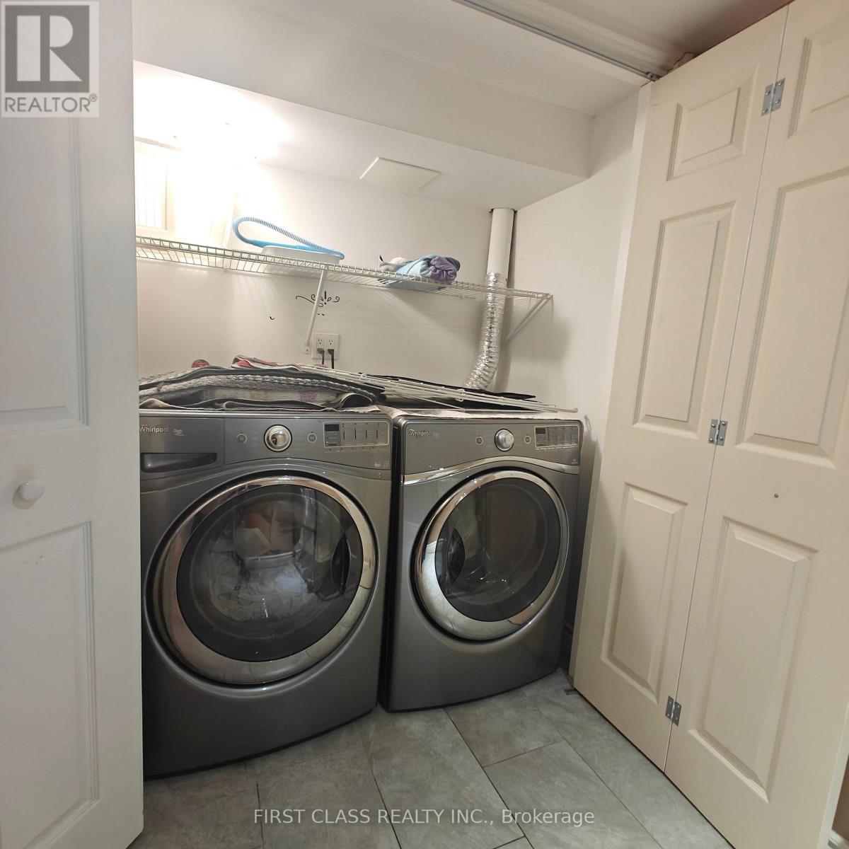 131 - 215 Mississauga Valley, Mississauga, Ontario  L5A 1Y7 - Photo 29 - W12648976