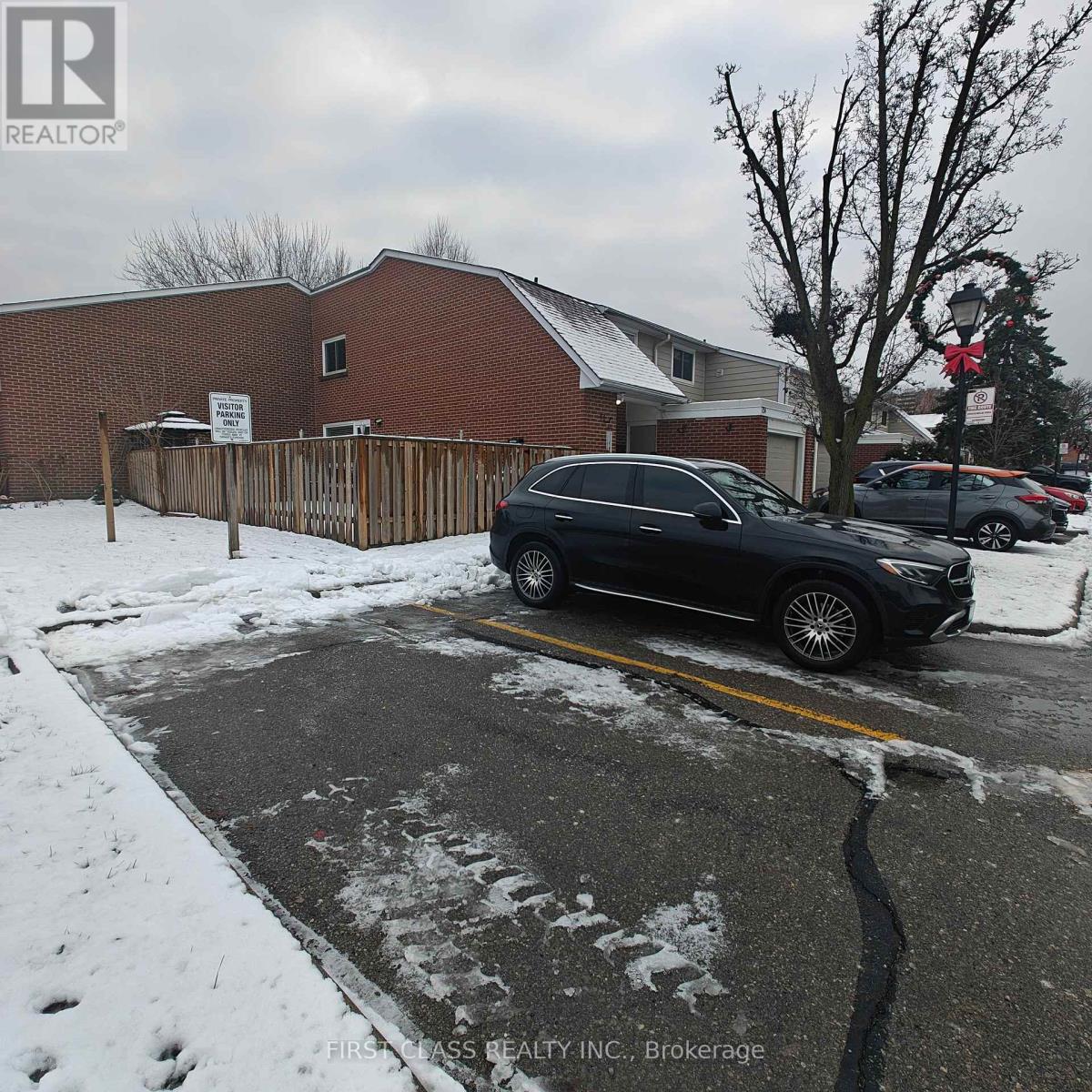 131 - 215 Mississauga Valley, Mississauga, Ontario  L5A 1Y7 - Photo 32 - W12648976