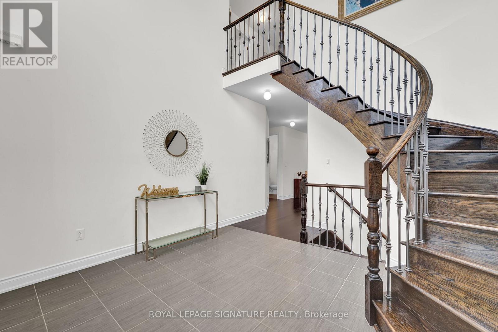 58 Orangeblossom Trail, Brampton, Ontario  L6X 0E4 - Photo 20 - W12648990