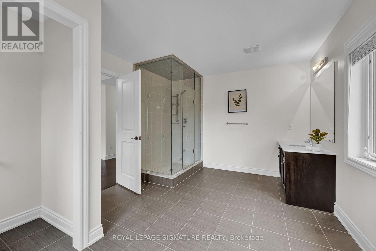 58 Orangeblossom Trail, Brampton, Ontario  L6X 0E4 - Photo 40 - W12648990