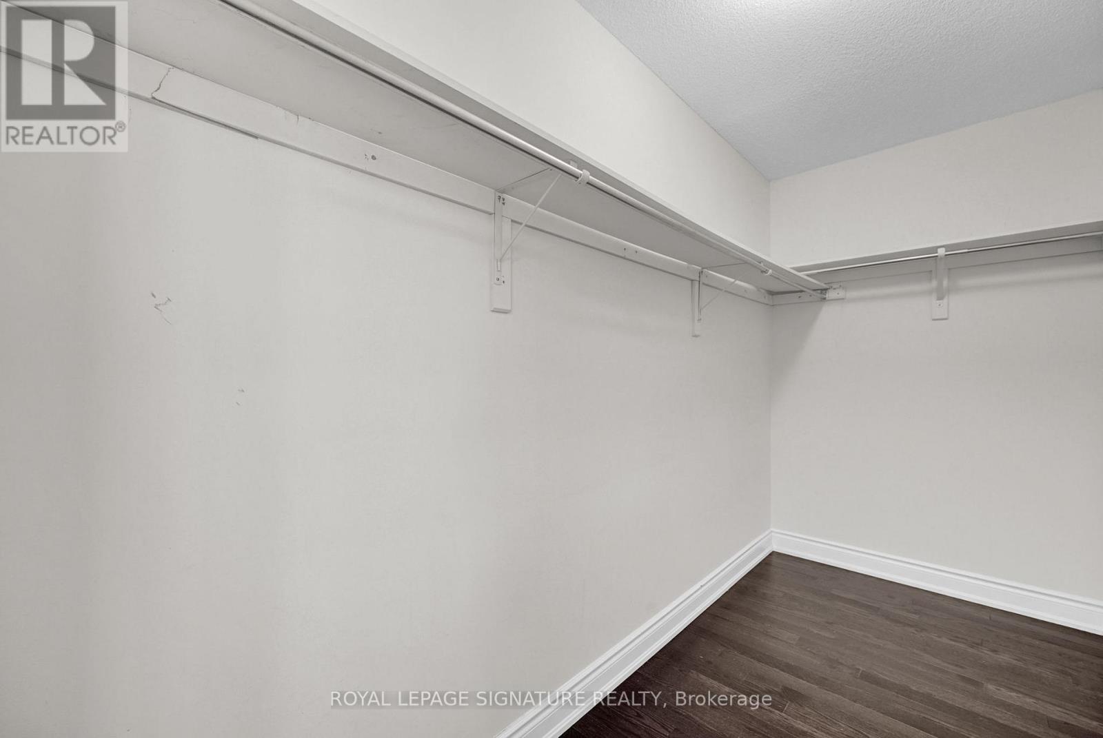 58 Orangeblossom Trail, Brampton, Ontario  L6X 0E4 - Photo 44 - W12648990