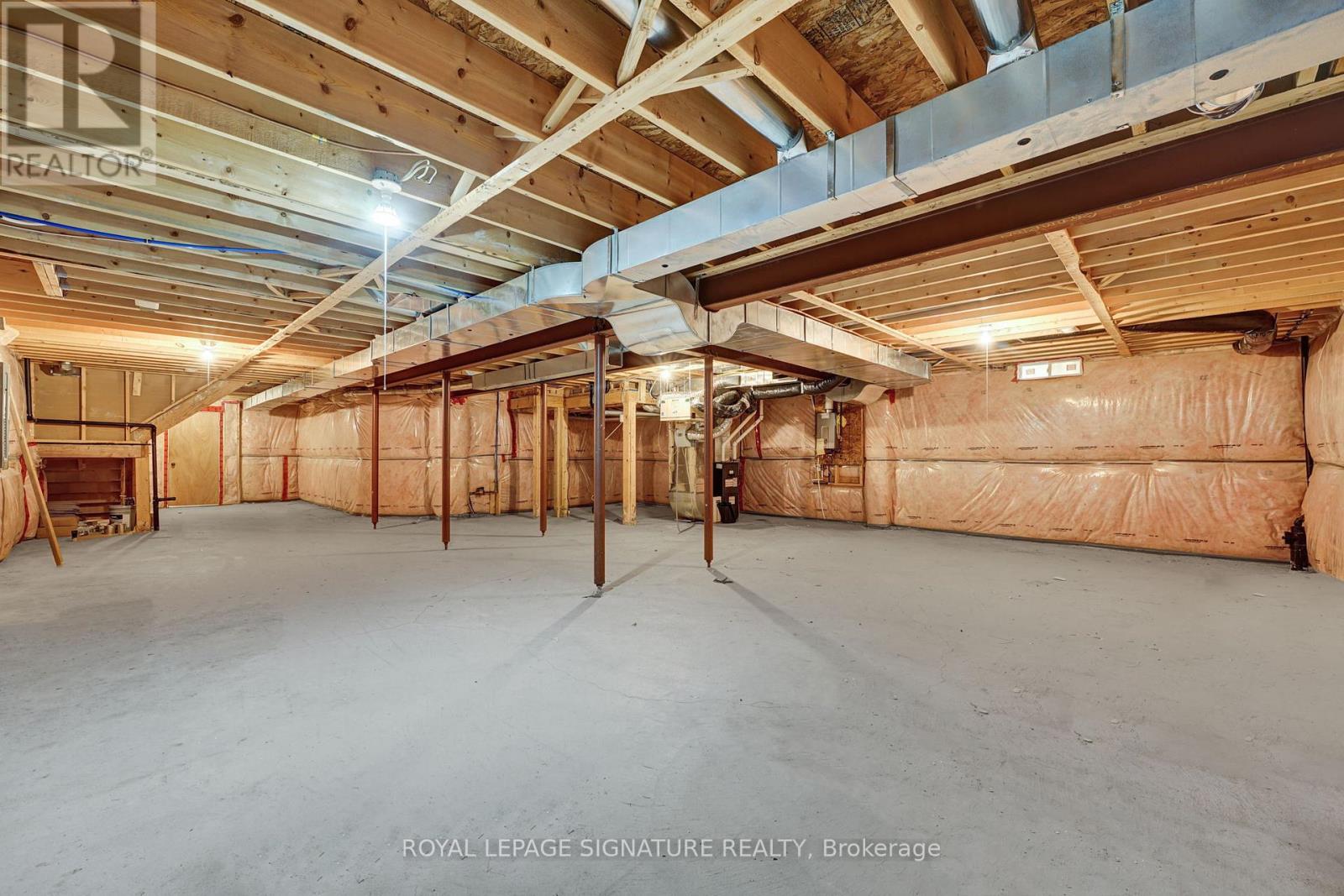 58 Orangeblossom Trail, Brampton, Ontario  L6X 0E4 - Photo 46 - W12648990