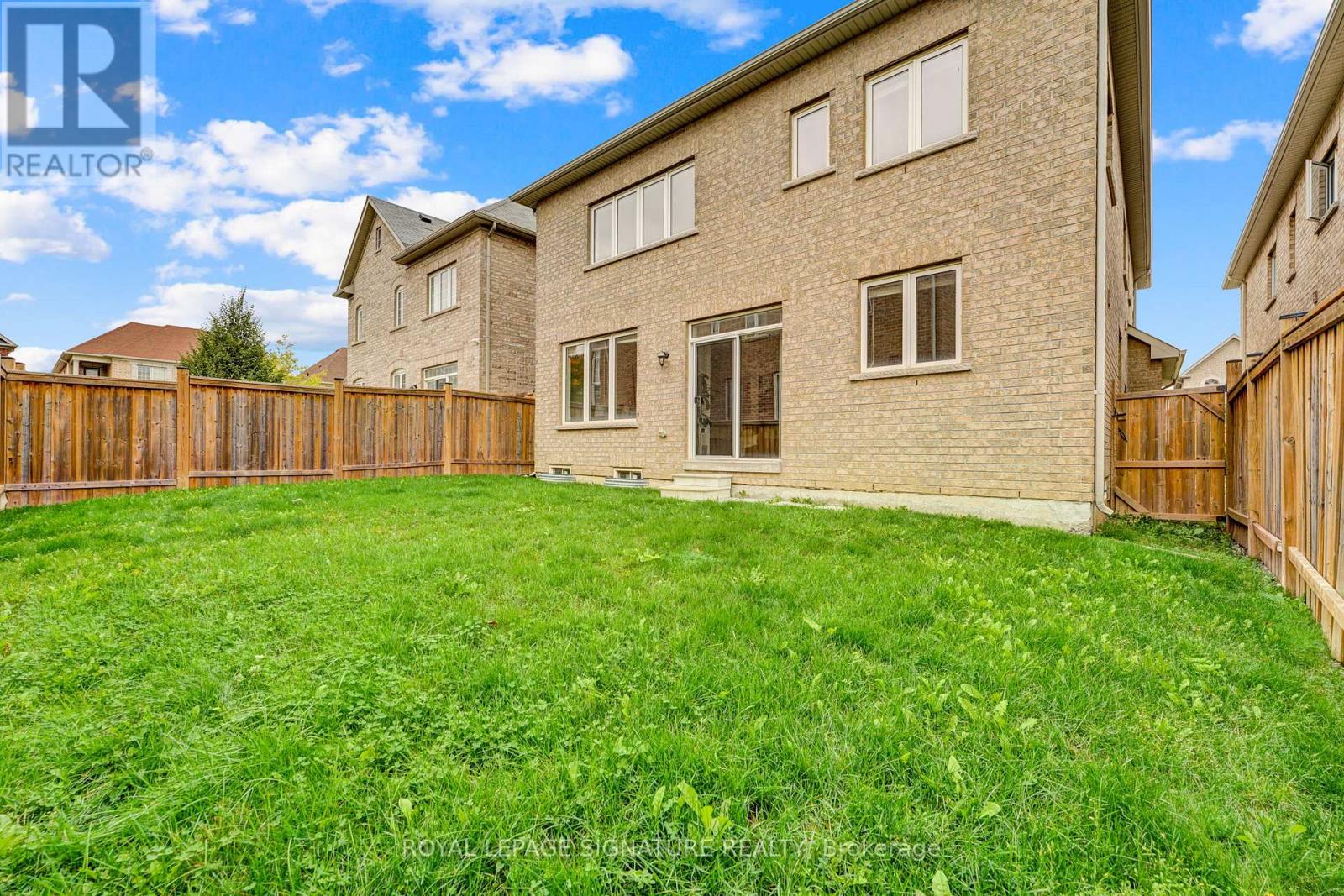 58 Orangeblossom Trail, Brampton, Ontario  L6X 0E4 - Photo 50 - W12648990