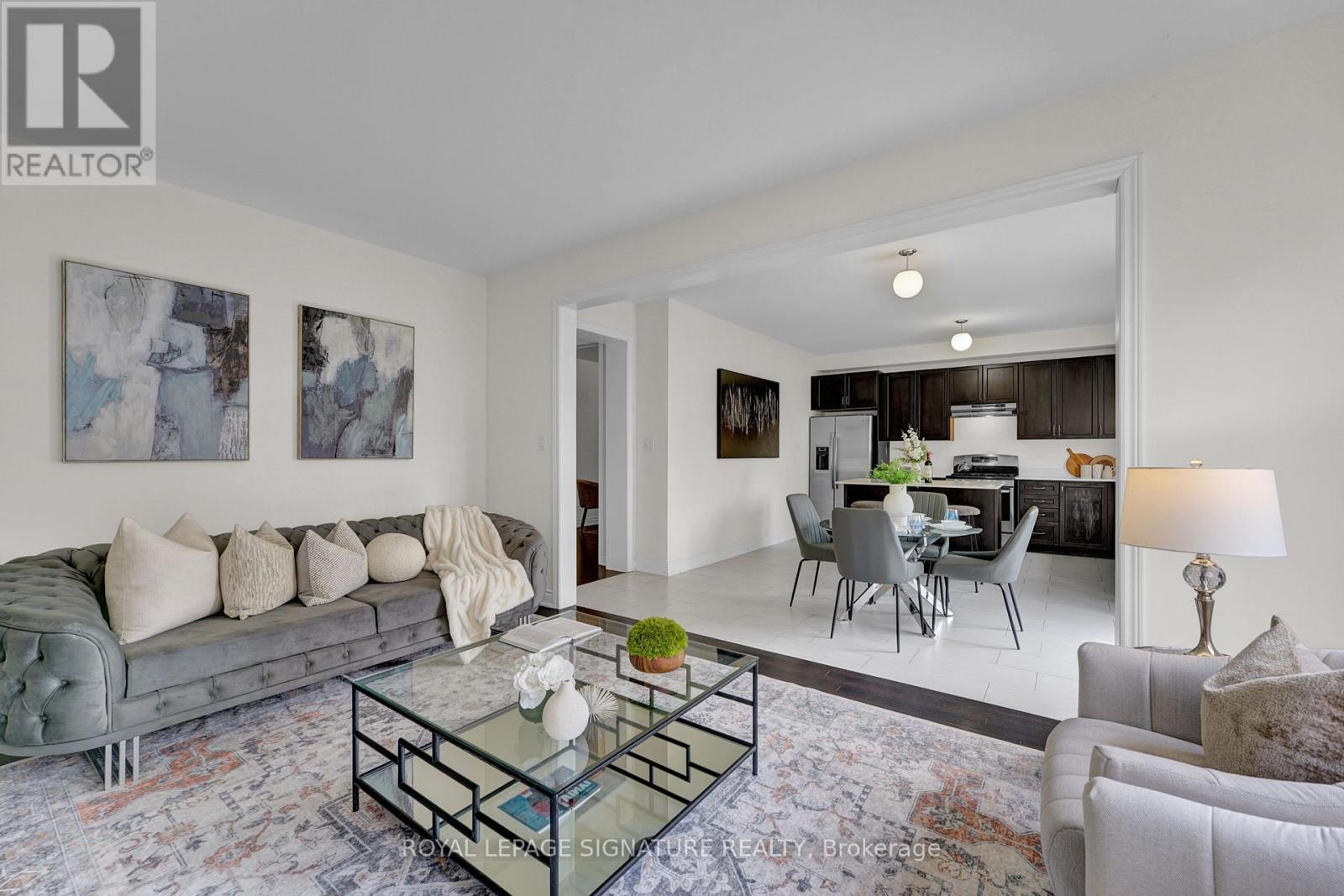 58 Orangeblossom Trail, Brampton, Ontario  L6X 0E4 - Photo 9 - W12648990